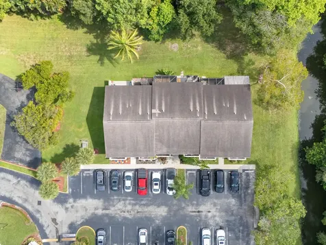 4206 SW 70th Terrace Davie FL 33314