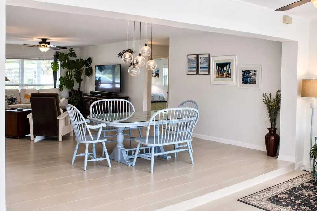 2066 5th Court SE Vero Beach FL 32962