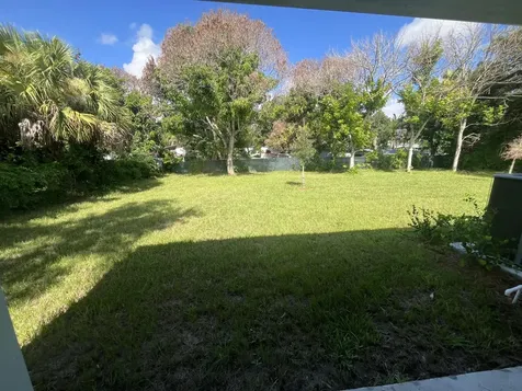 311 N 16th Street Fort Pierce FL 34950