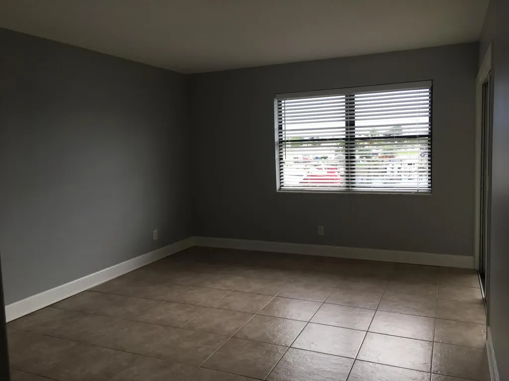 309 Lake Circle North Palm Beach FL 33408