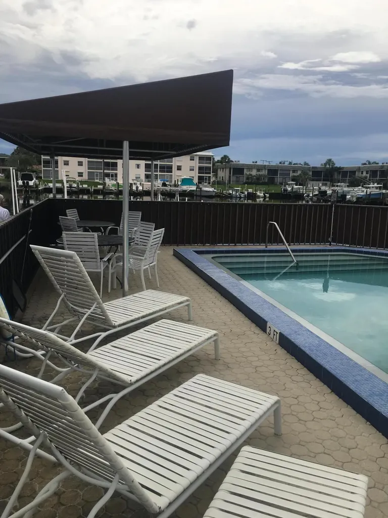 309 Lake Circle North Palm Beach FL 33408