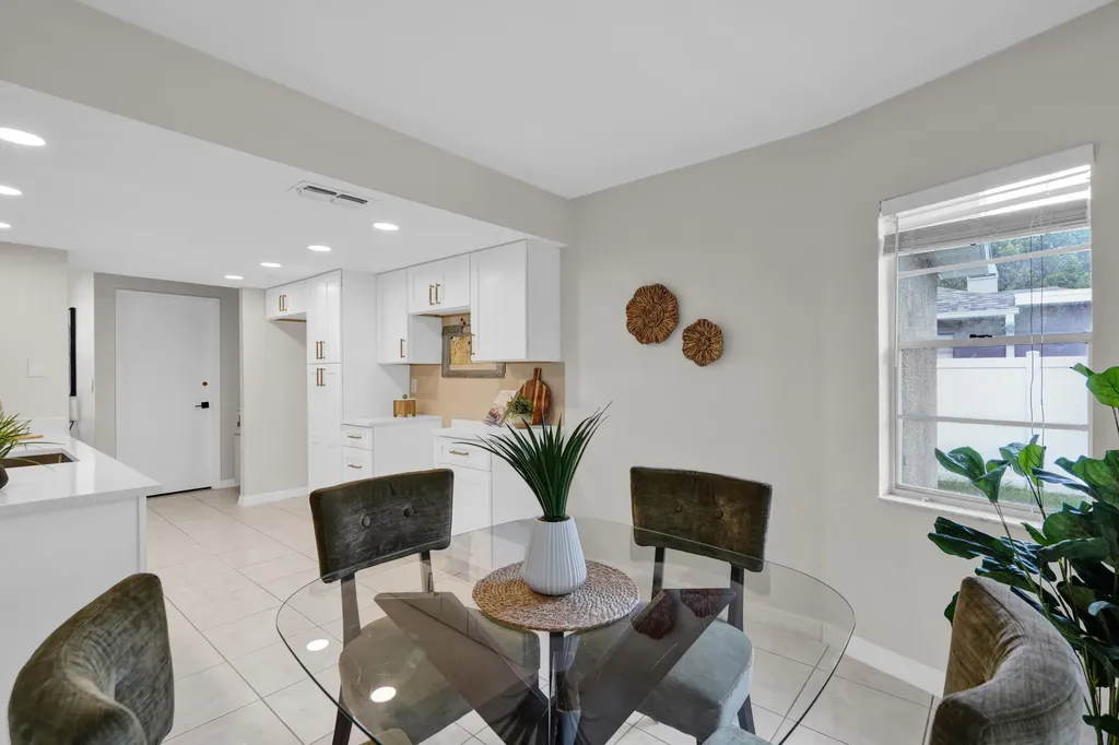 9719 Lomalinda Court New Port Richey FL 34655