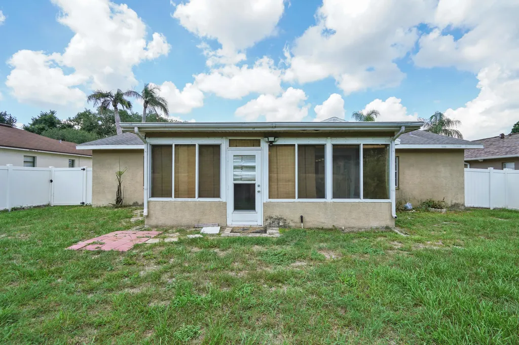 9719 Lomalinda Court New Port Richey FL 34655