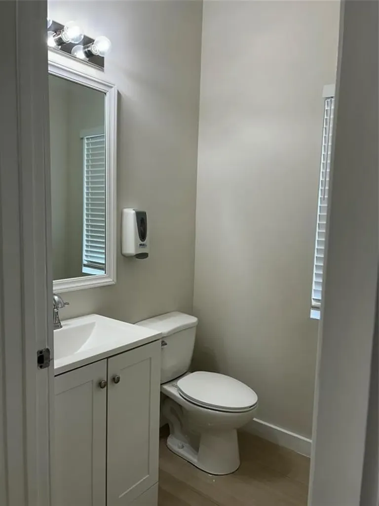 420 SE 16th Street Fort Lauderdale FL 33316
