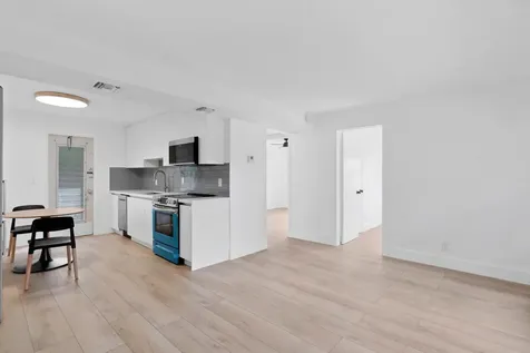 241 NE 10th Street Delray Beach FL 33444