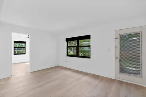 241 NE 10th Street Delray Beach FL 33444
