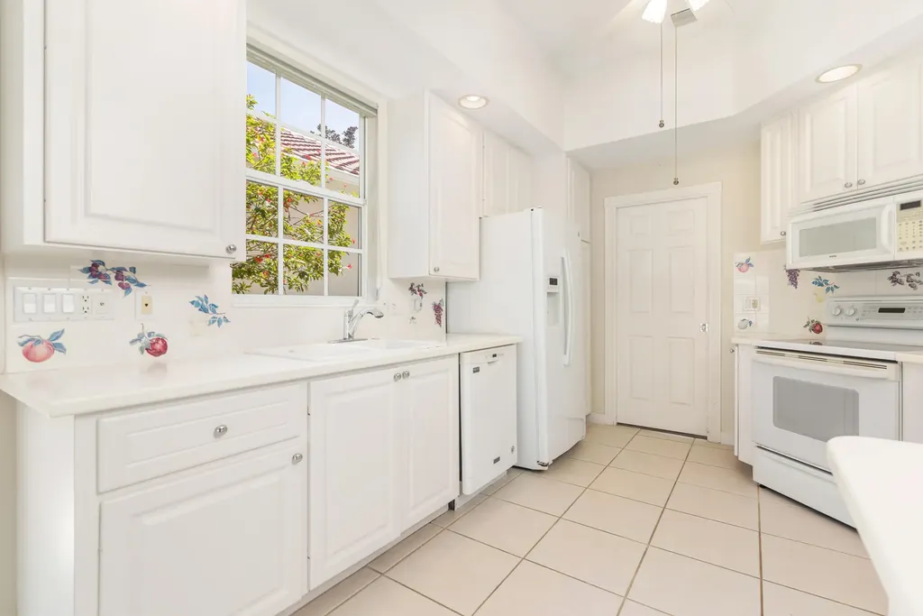 150 Euphrates Circle Palm Beach Gardens FL 33410