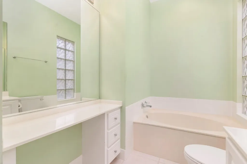 150 Euphrates Circle Palm Beach Gardens FL 33410