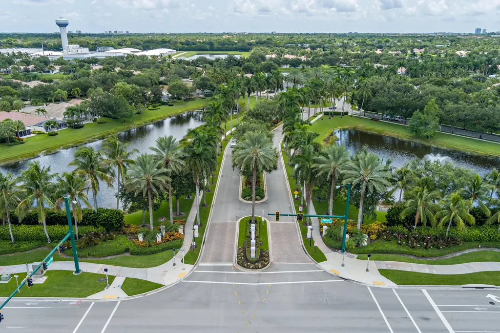 150 Euphrates Circle Palm Beach Gardens FL 33410