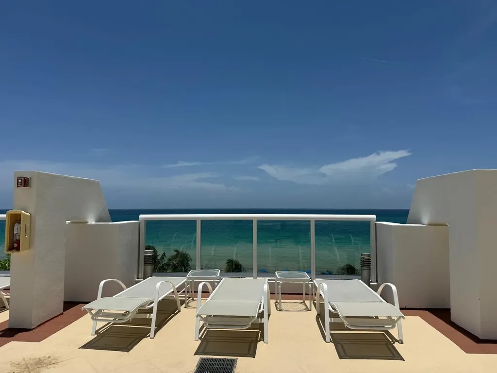6365 Collins Avenue Miami Beach FL 33141