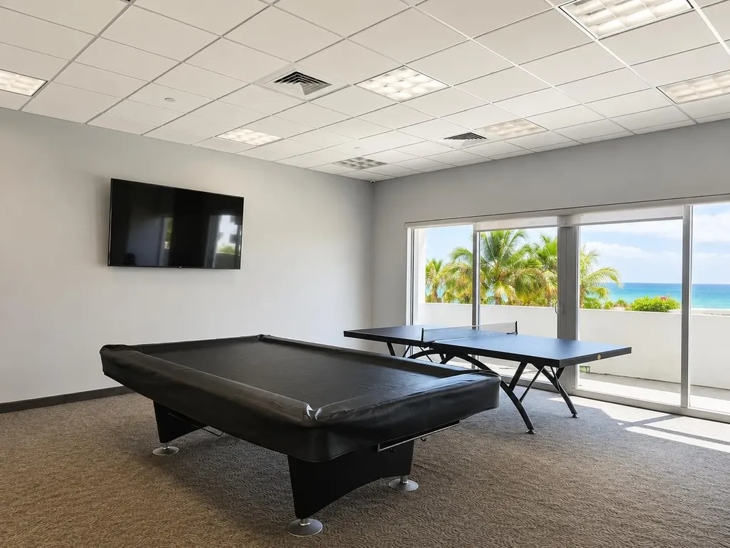 6365 Collins Avenue Miami Beach FL 33141
