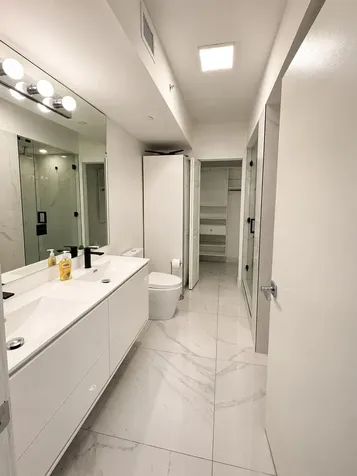 6365 Collins Avenue Miami Beach FL 33141