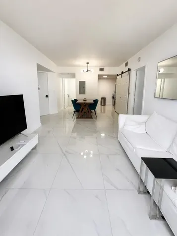 6365 Collins Avenue Miami Beach FL 33141