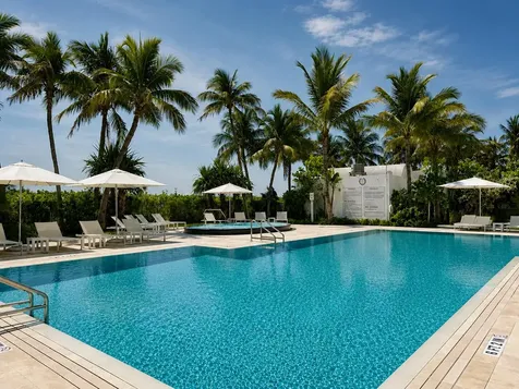 6365 Collins Avenue Miami Beach FL 33141