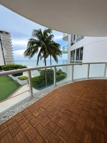 6365 Collins Avenue Miami Beach FL 33141