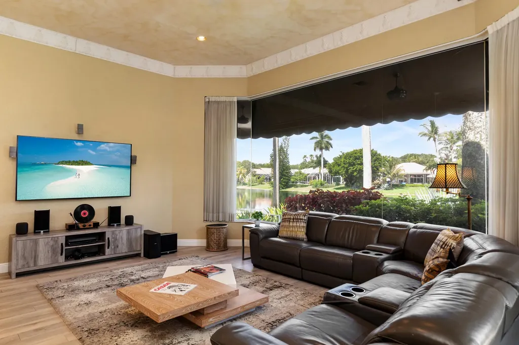 6001 NW 97th Drive Parkland FL 33076
