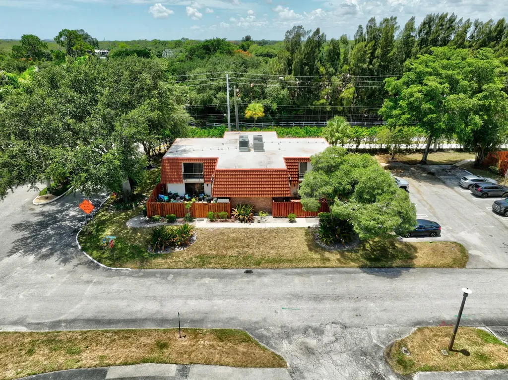 3428 San Bernadino Drive Delray Beach FL 33445
