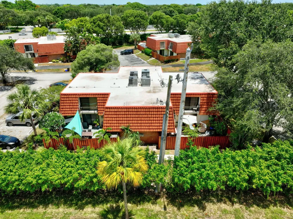 3428 San Bernadino Drive Delray Beach FL 33445