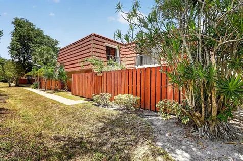 3428 San Bernadino Drive Delray Beach FL 33445