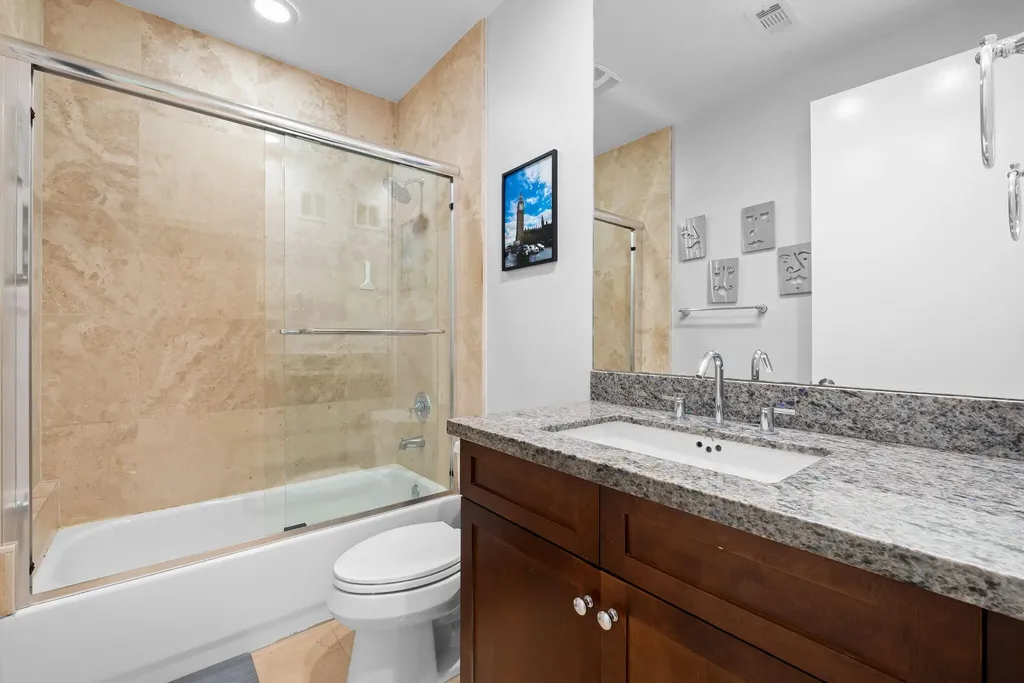 814 SW 10th Street Fort Lauderdale FL 33315