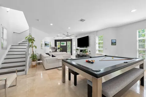814 SW 10th Street Fort Lauderdale FL 33315