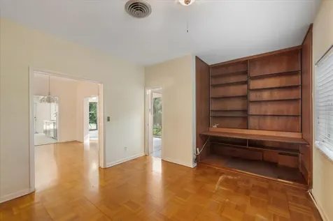 24/22 Via Lucindia Drive Sewalls Point FL 34996