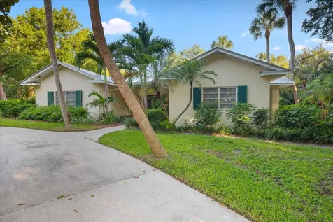 24/22 Via Lucindia Drive Sewalls Point FL 34996