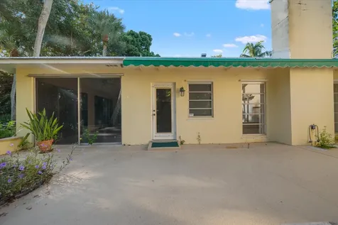 24/22 Via Lucindia Drive Sewalls Point FL 34996