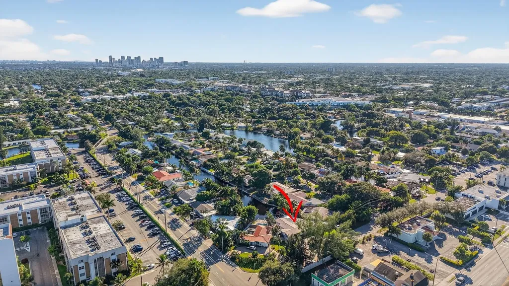 1570 NE 30th Place Oakland Park FL 33334