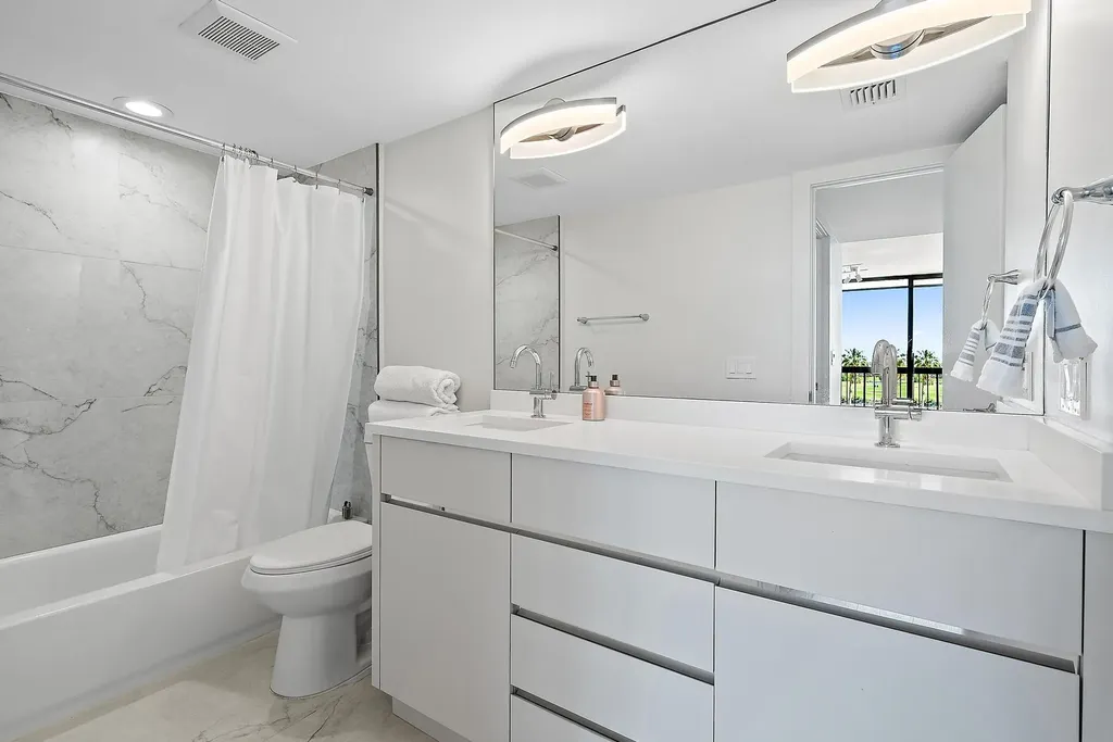 356 Golfview Road North Palm Beach FL 33408