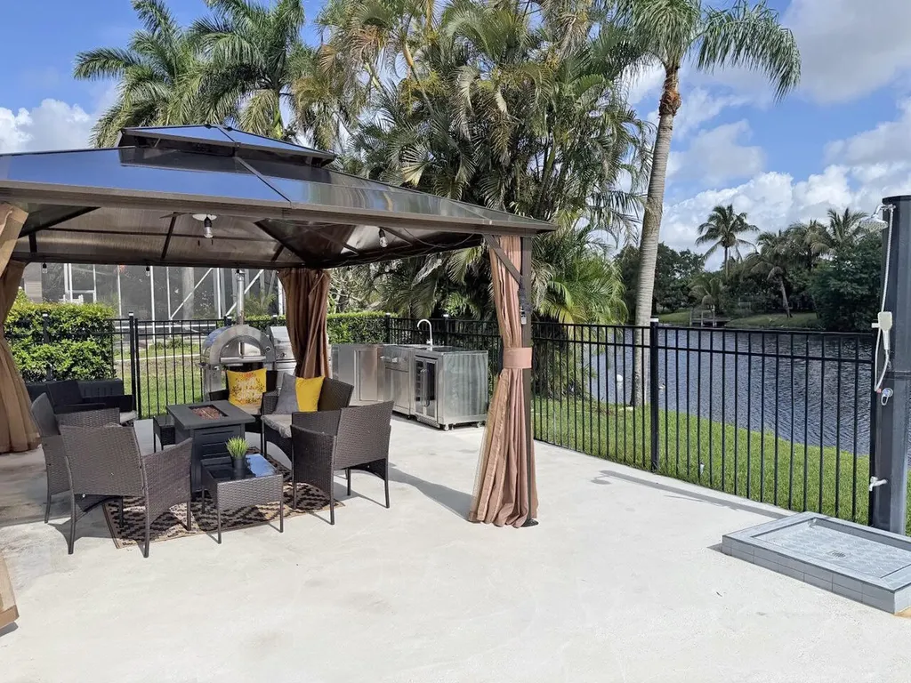 12725 Kingsway Road Wellington FL 33414