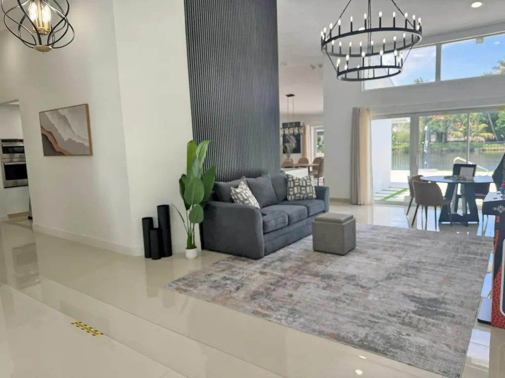 12725 Kingsway Road Wellington FL 33414