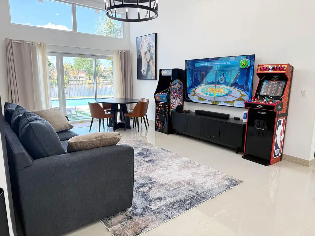12725 Kingsway Road Wellington FL 33414