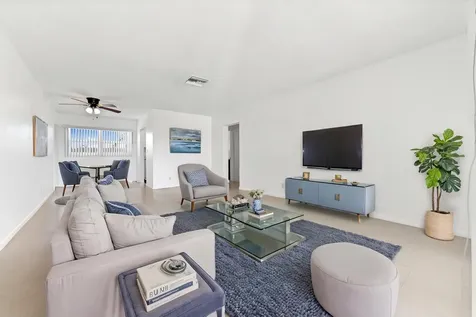 2755 NE 28th Avenue Lighthouse Point FL 33064