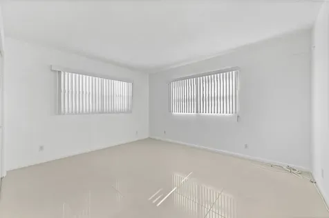 2755 NE 28th Avenue Lighthouse Point FL 33064
