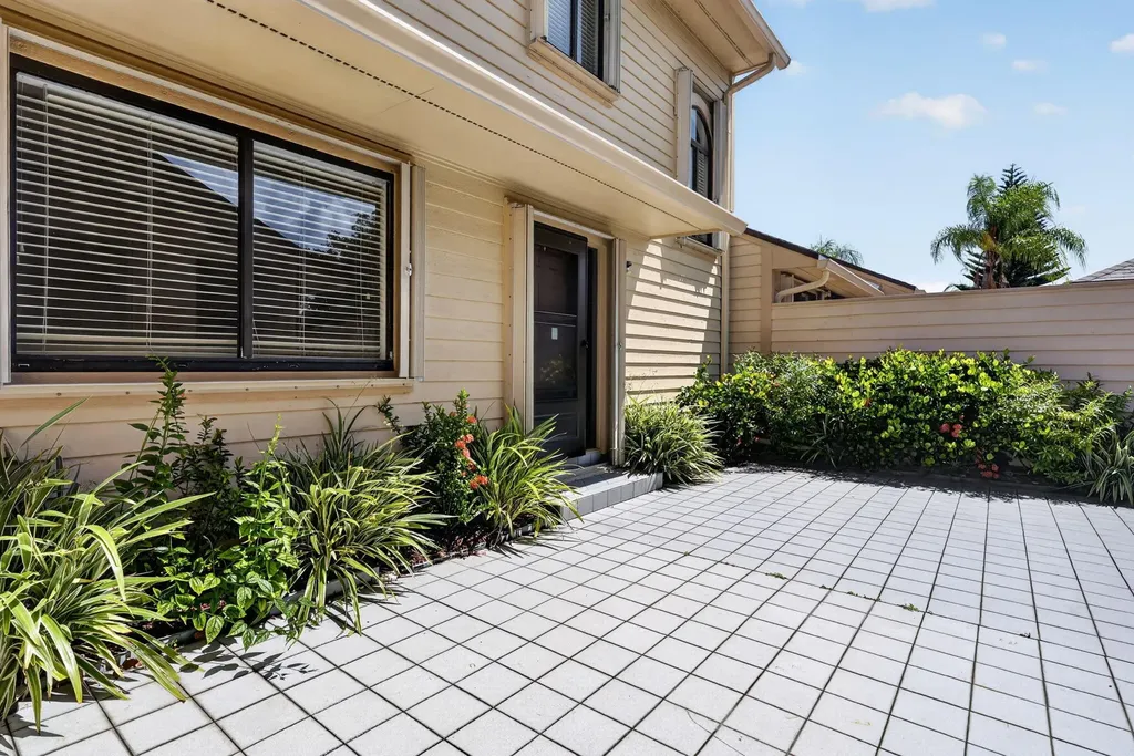 6130 SE Georgetown Place Hobe Sound FL 33455