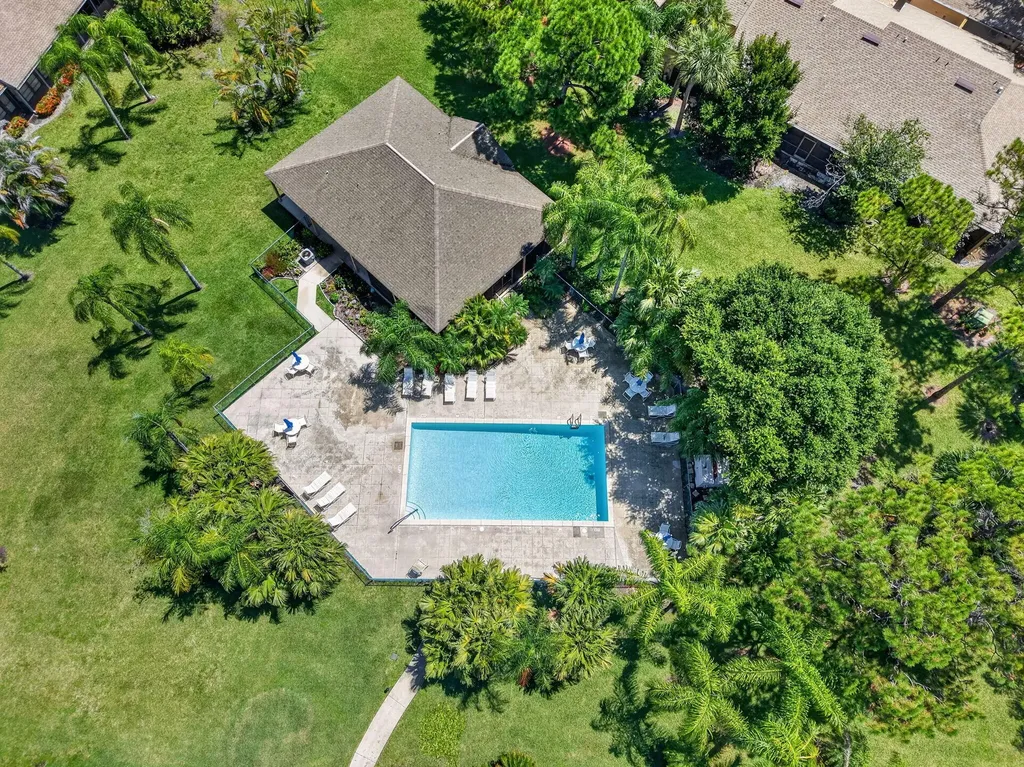 6130 SE Georgetown Place Hobe Sound FL 33455