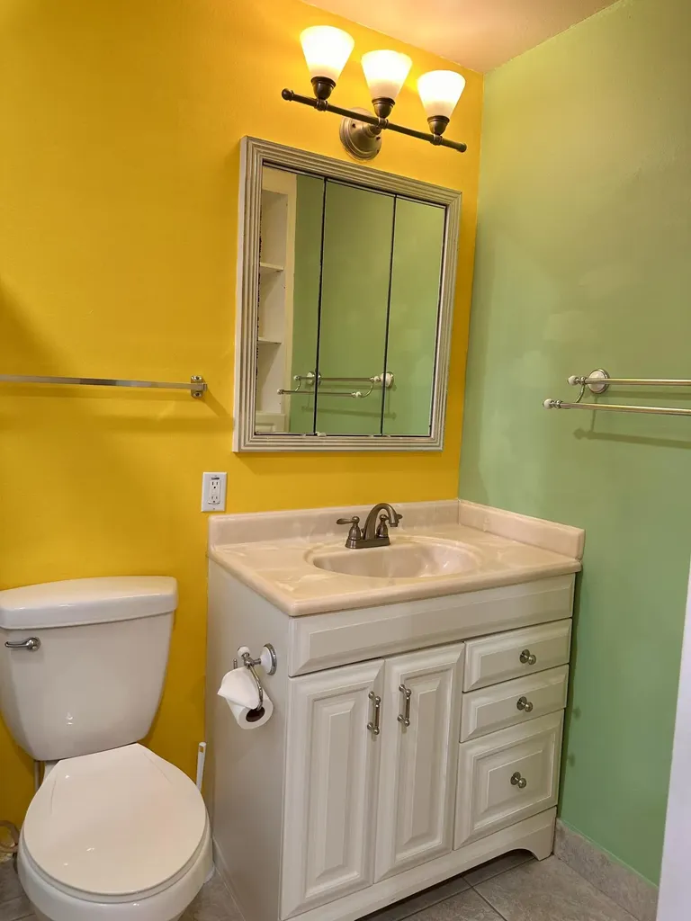 2886 Fernley Drive E West Palm Beach FL 33415