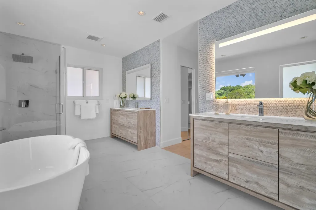 3161 N 36th Street Hollywood FL 33021