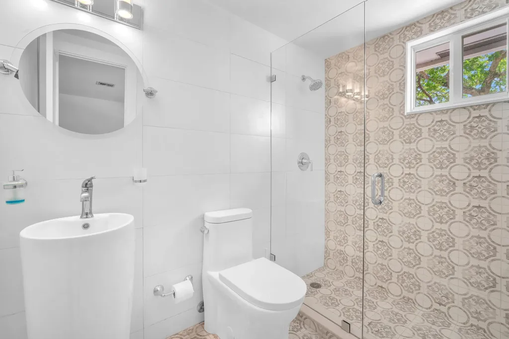 3161 N 36th Street Hollywood FL 33021