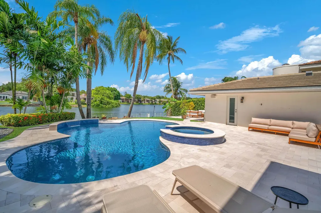 3161 N 36th Street Hollywood FL 33021
