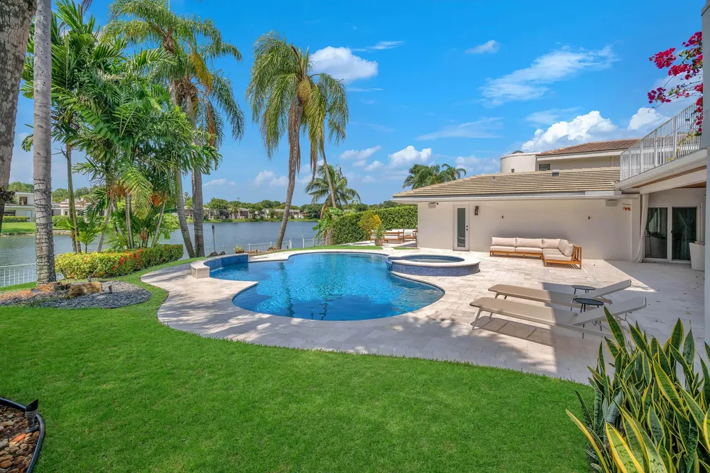 3161 N 36th Street Hollywood FL 33021
