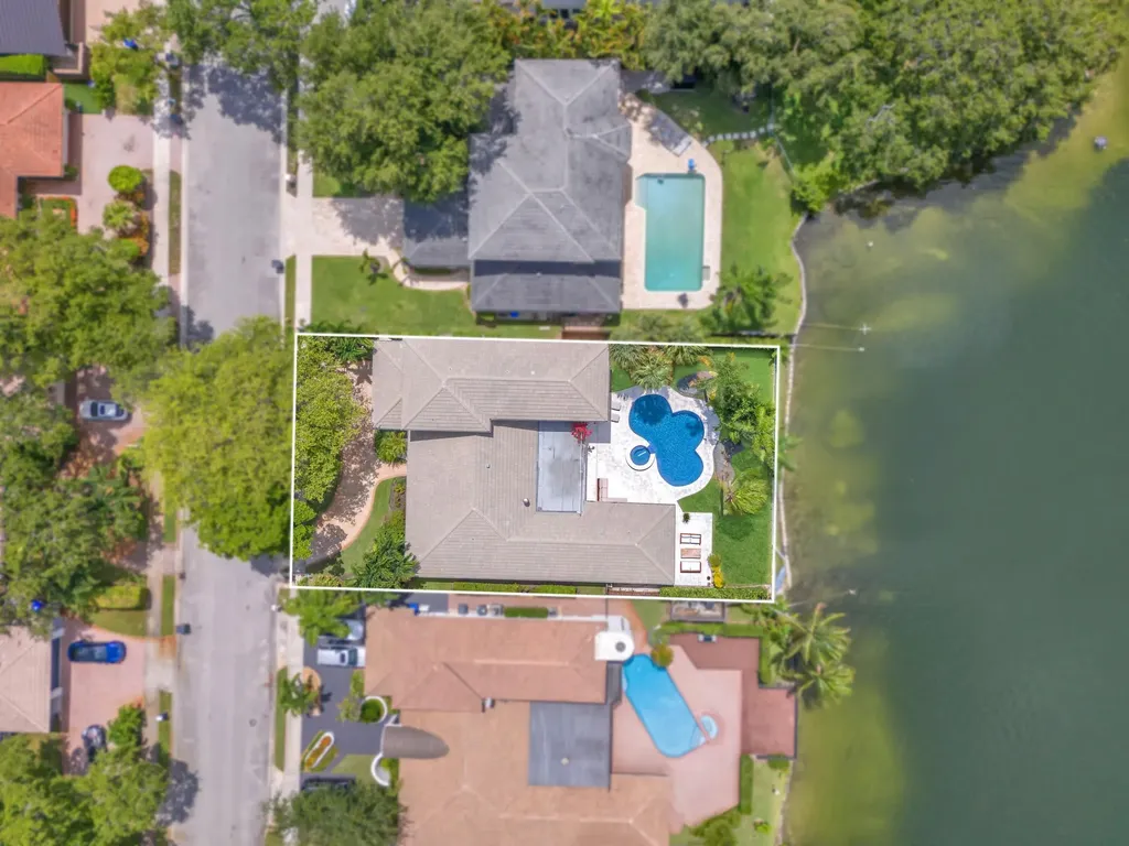 3161 N 36th Street Hollywood FL 33021