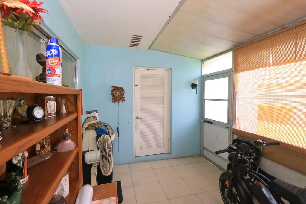 2886 Fernley Drive E West Palm Beach FL 33415