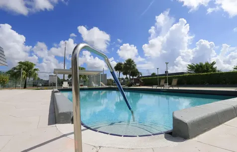 2886 Fernley Drive E West Palm Beach FL 33415