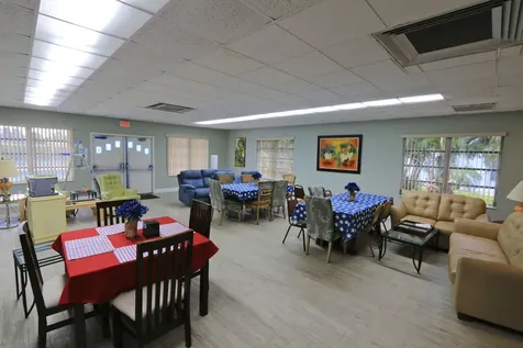 2886 Fernley Drive E West Palm Beach FL 33415