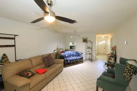 2886 Fernley Drive E West Palm Beach FL 33415
