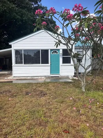 2472 NE Pine Avenue Jensen Beach FL 34957