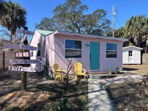 2472 NE Pine Avenue Jensen Beach FL 34957