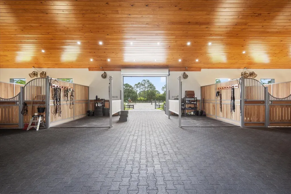 15691 Sunnyland Lane Wellington FL 33414